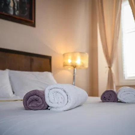 Large Three Bedroom, Center Of Old Town Appartement Dubrovnik