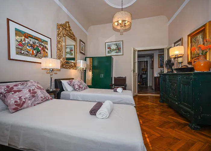 アパート Large Three Bedroom, Center Of Old Town *